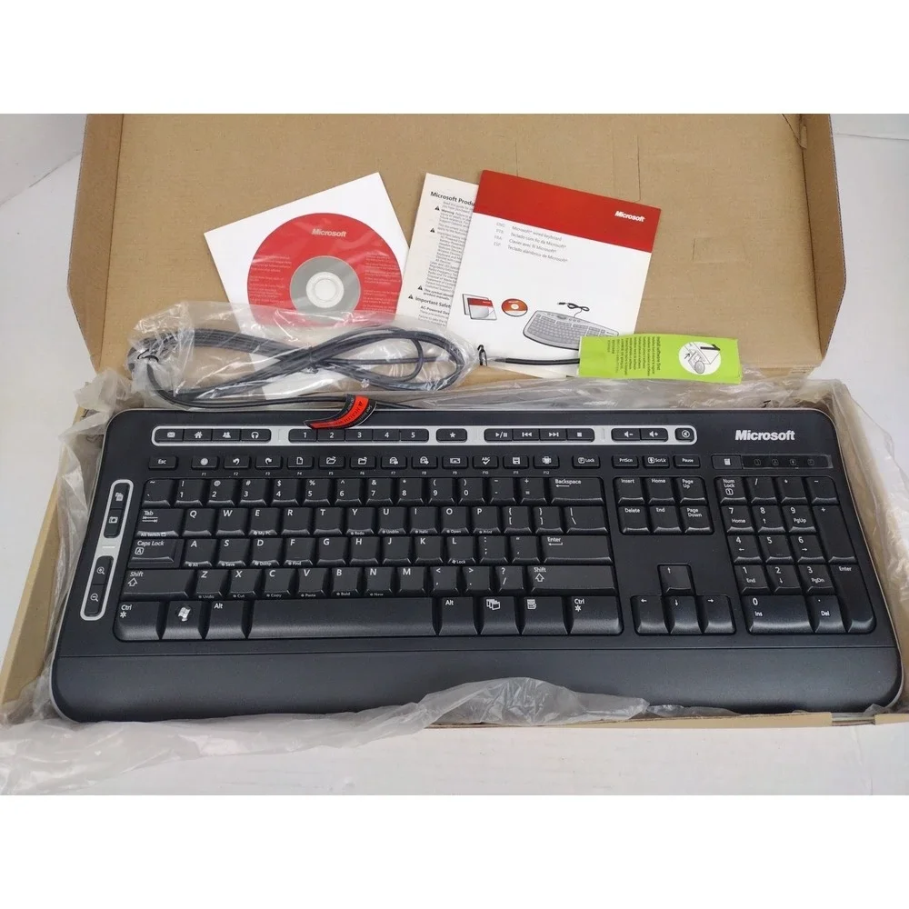 Microsoft Digital Media Keyboard 3000 Wired Model 1343 New Open Box